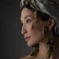 Silk Mannerism Affection