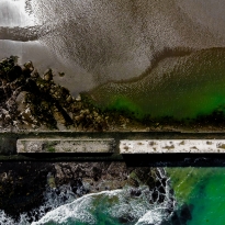 Line across the wind